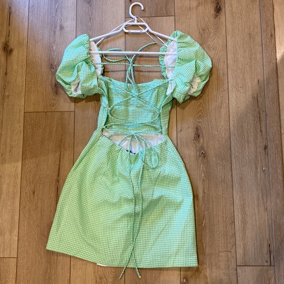 Brand new Zara backless gingham dress - Picture 2 of 3